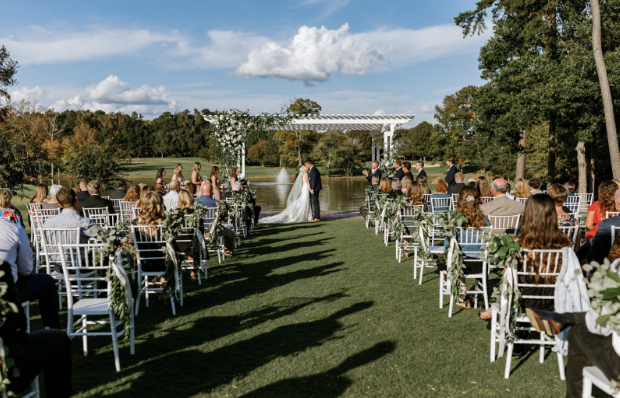 Top 10 Reasons to Choose The View at Emerald Lake for Your Wedding